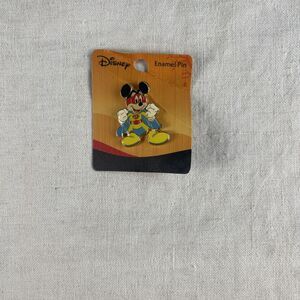 Loungefly Disney Halloween Mickey Mouse “Superman” Pin NEW